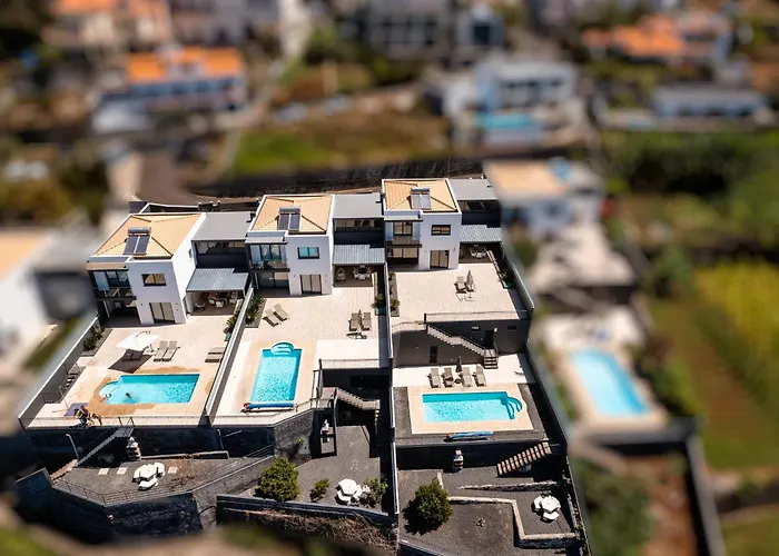 Casas Do Massapez D Calheta (Madeira)